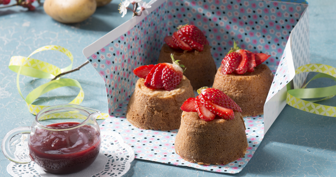 Moelleux de pommes de terre Pompadour au coulis de fraise