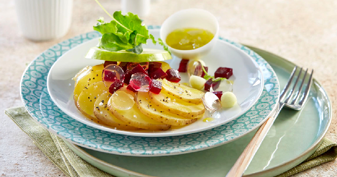 Salade de pommes de terre Pompadour à la gelée de pommes